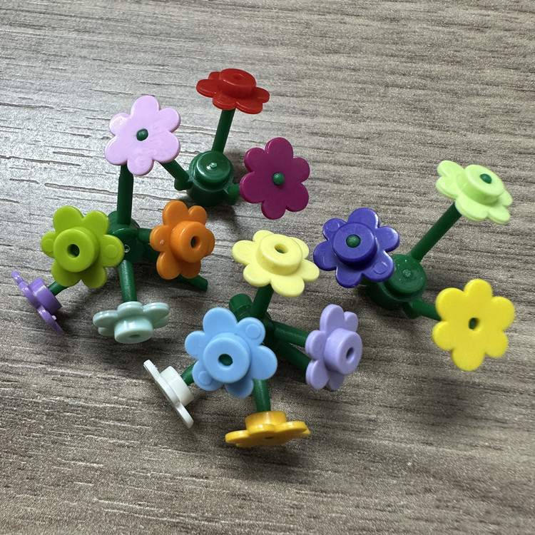50-1000pcs Small Flower 3742 B - Lego Building Blocks review and price